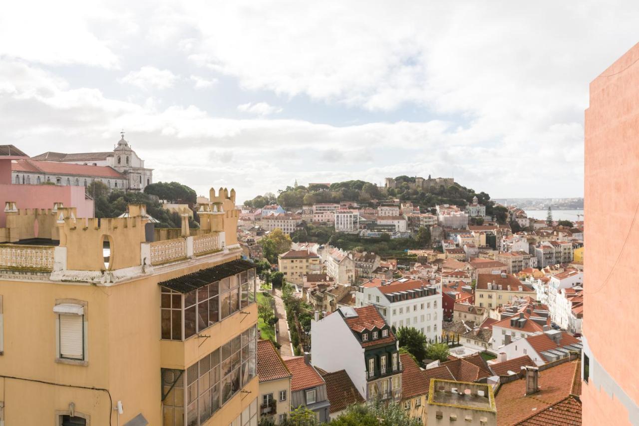 Appartamento Magnificent Flat With Spectacular Views In Graca Lisbona Esterno foto